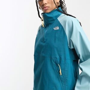 The North Face Teal and Aqua Half-Zip Pullover
